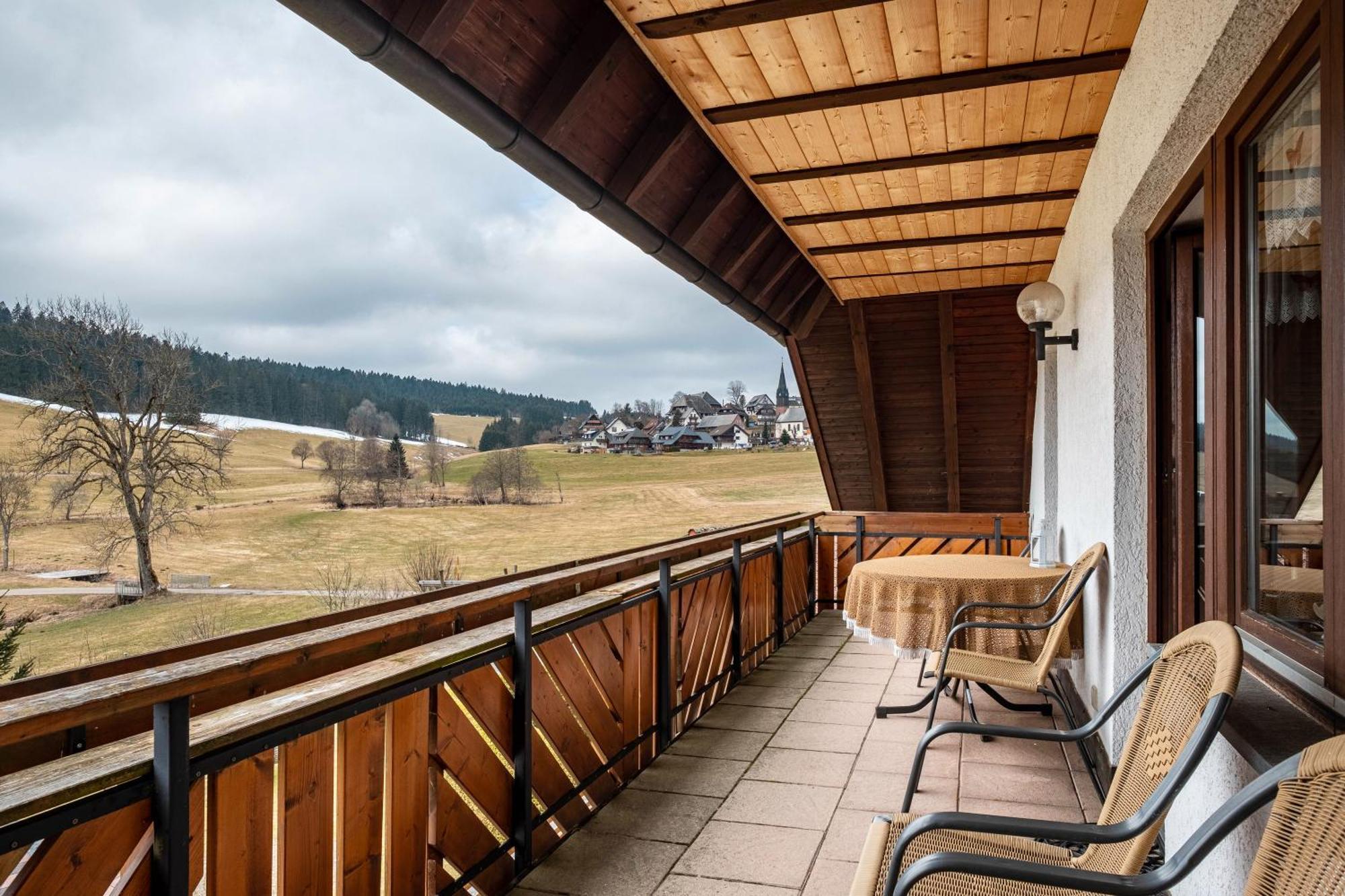Ferienhaus Kaltenbach Титизее-Нойщат Екстериор снимка